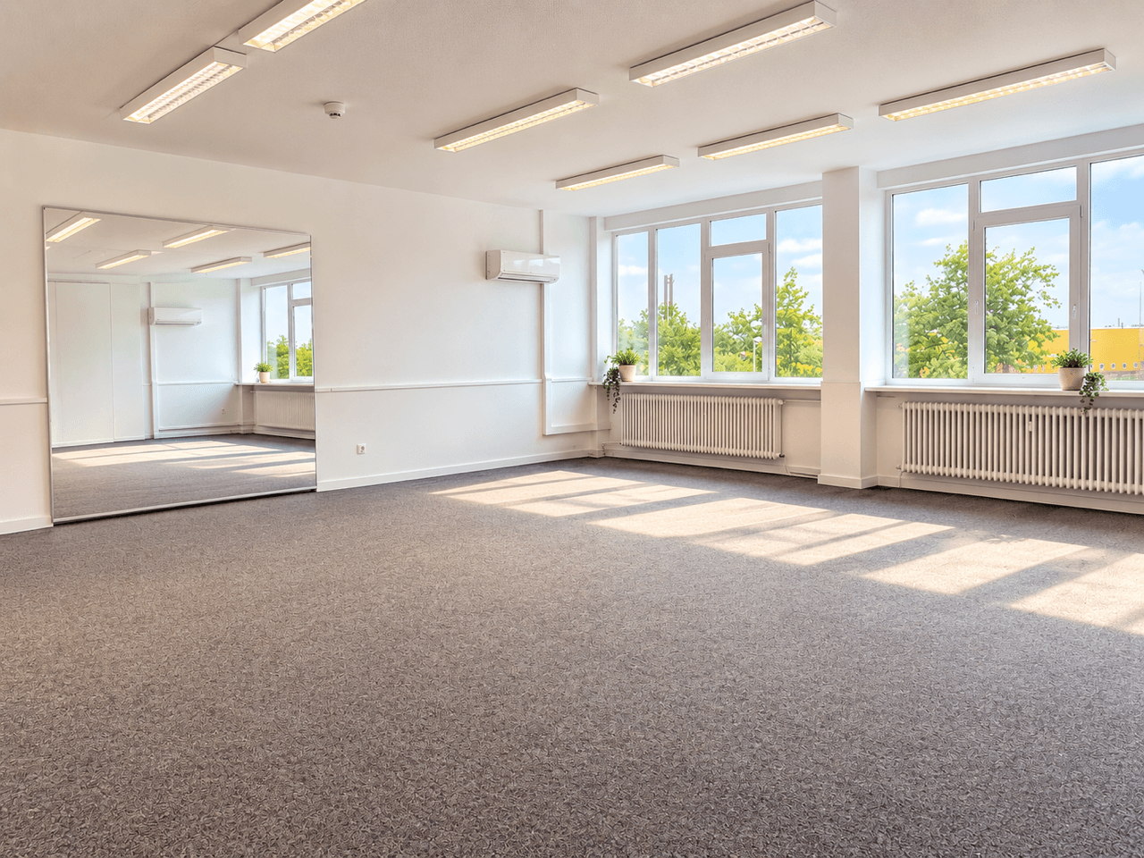 Buero_ Raum_80m²
